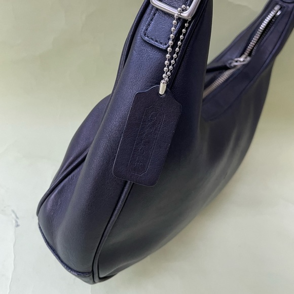 Vintage black/silver Coach leather shoulder bag - Picture 12 of 14